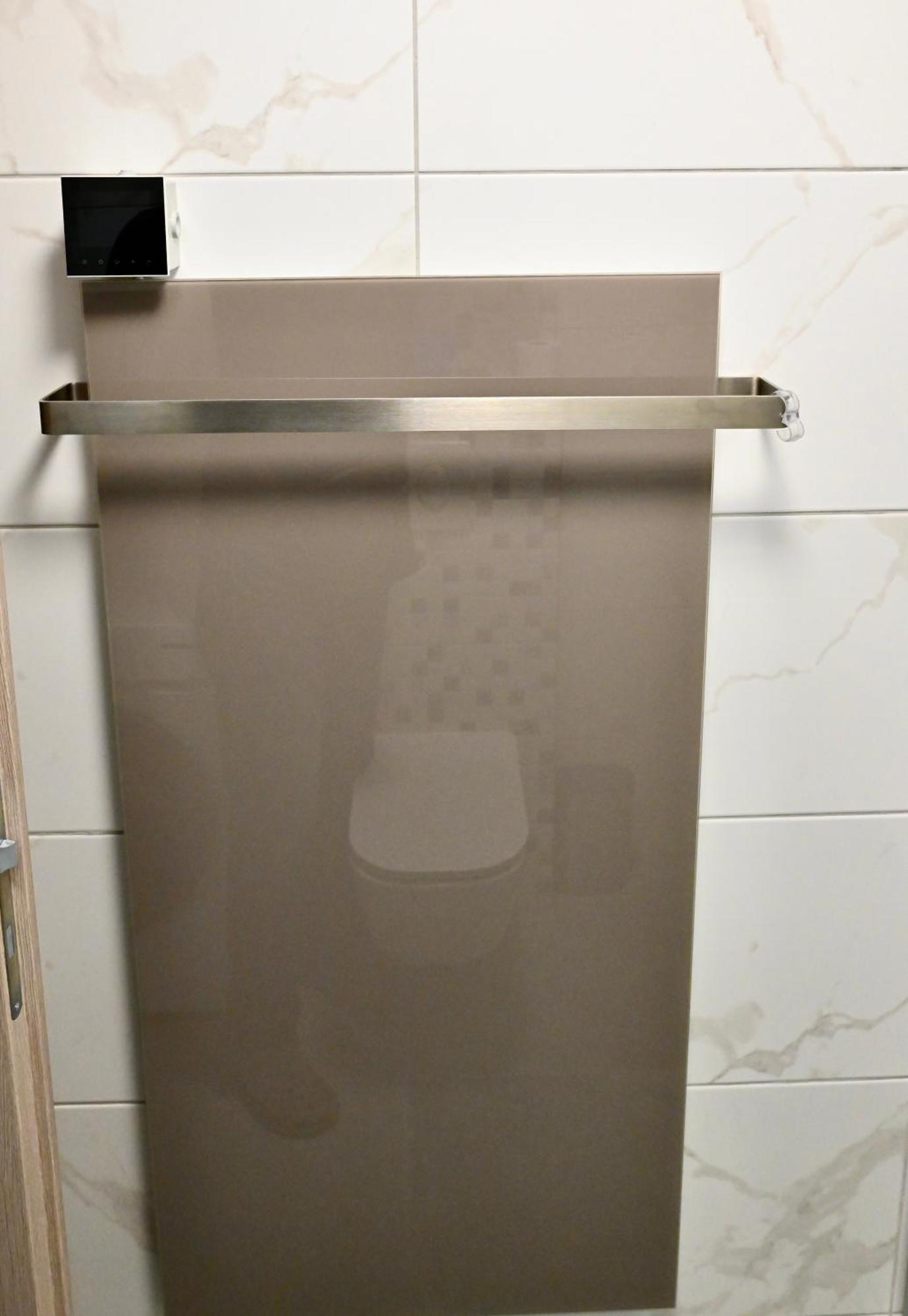 קארלובץ Studio Apartman Una -Self Check In,Free Parking מראה חיצוני תמונה